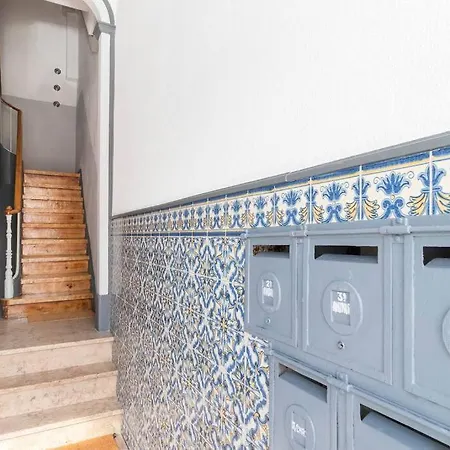 Romantic Rooftop Apart W/ River View Ac Heating Lisboa