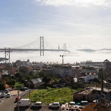 Appartement Romantic Rooftop W/ River View Ac Heating Lissabon